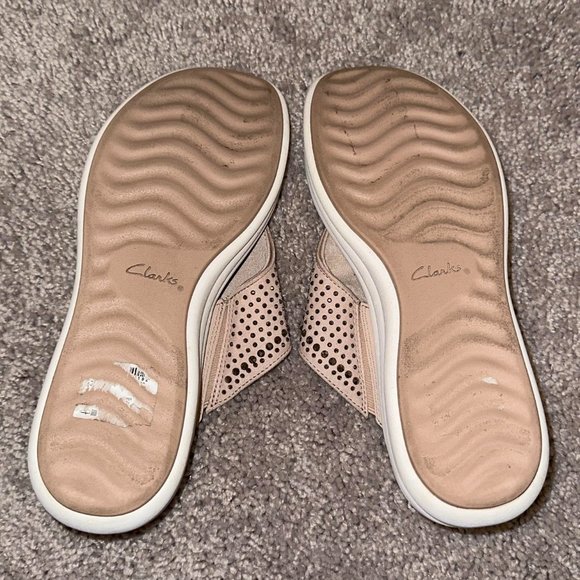 Clarks Sandals - Picture 4 of 4